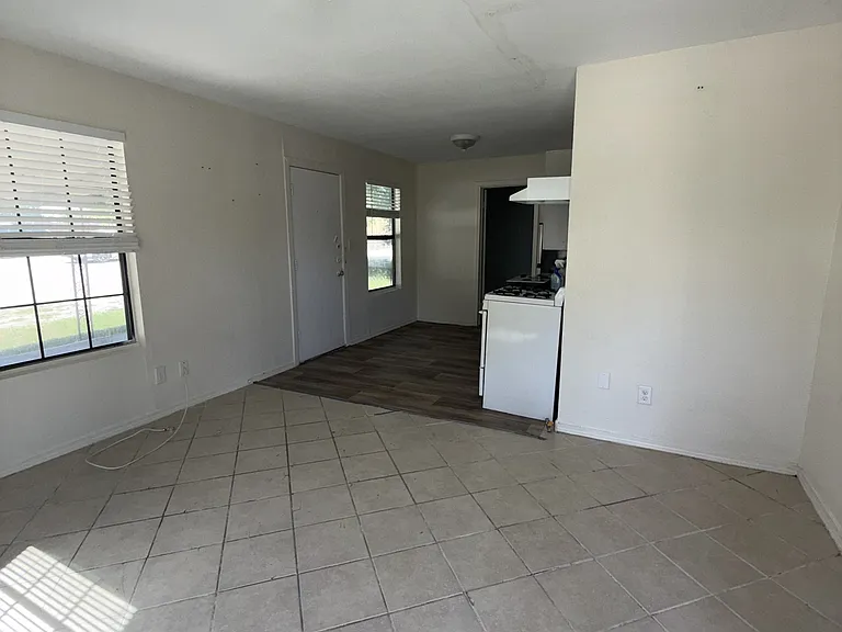 203 Veterans Ave #A-1 — Photo 6