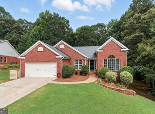 8075 Garden Oak Ct, Cumming, GA 30041