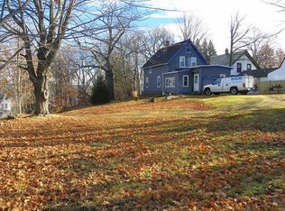 9 Wilmot St, Fitchburg, MA 01420