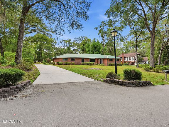 2nd image of 1339 CHATAUQUA Way