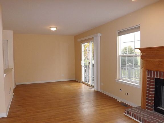 4th image of 1251 Horseshoe Ln