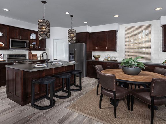 Residence 2 - Kitchen and Dining