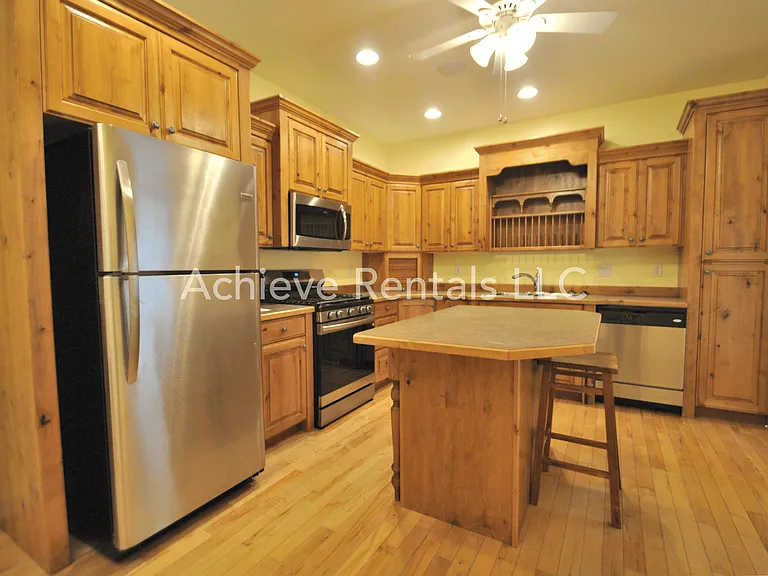 1035 N 130 W #100 — Photo 6