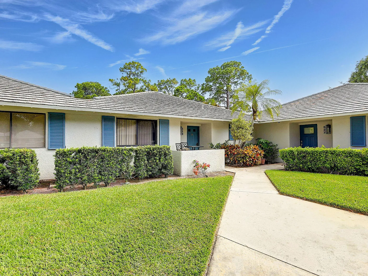 2 bed, 2.0 bath, 1135 sqft, $3,750 — Photo 2