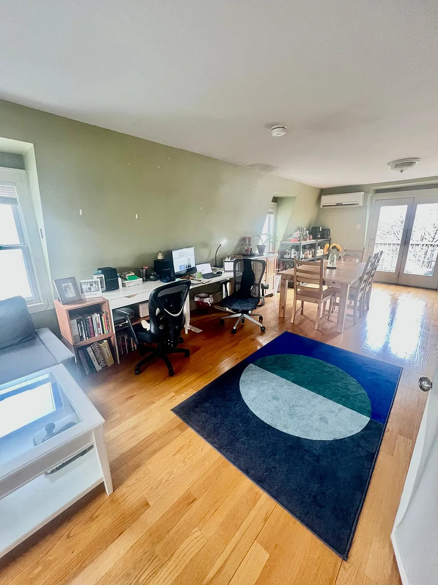 Building Photo - 30 Mount Vernon St #3