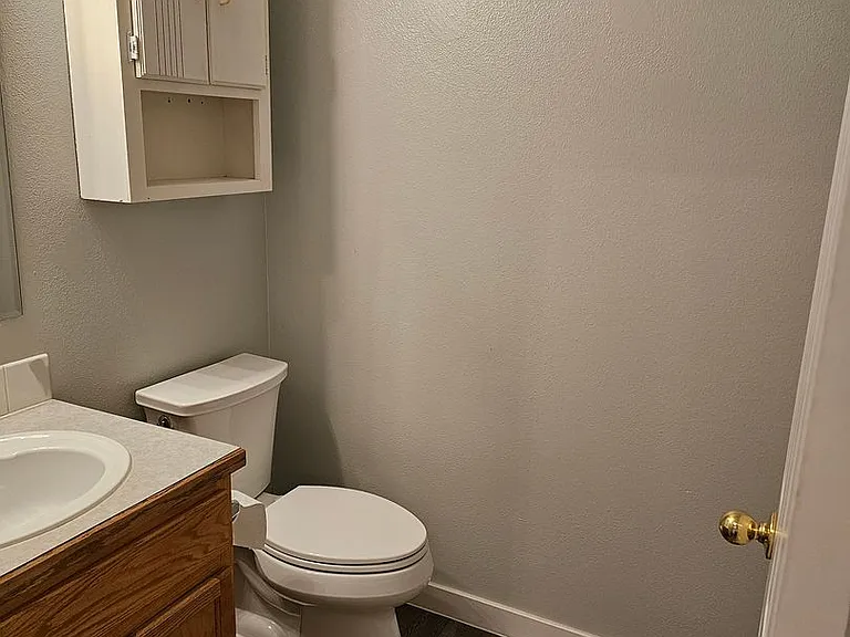 3328 S Malad Dr — Photo 10