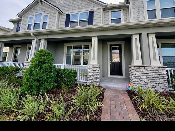 2nd image of 2676 Chantilly Ave