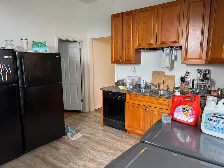 1038 S Oakley Blvd #3 — Photo 8