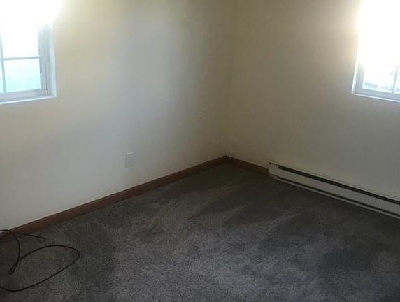 2nd image of 203 N Koke St
