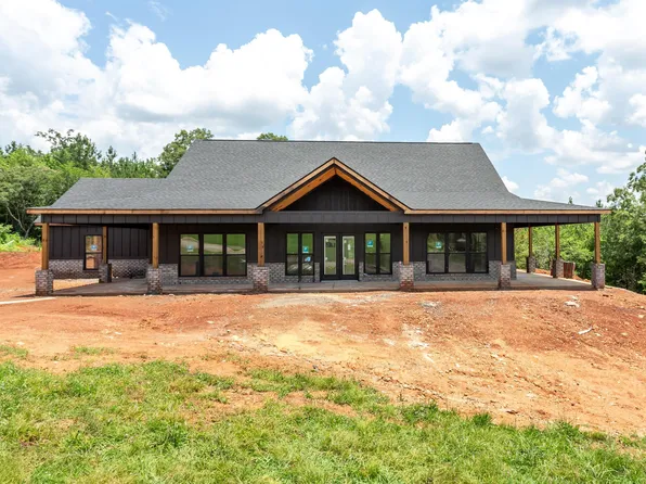 241 Lake Pointe Dr, Lincoln, AL 35096
