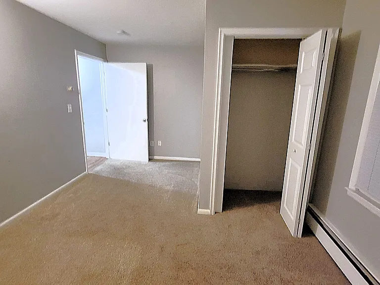 1431 Jefferson St NE #4 — Photo 11