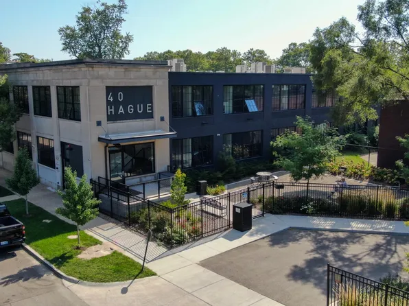 40 Hague Apartments