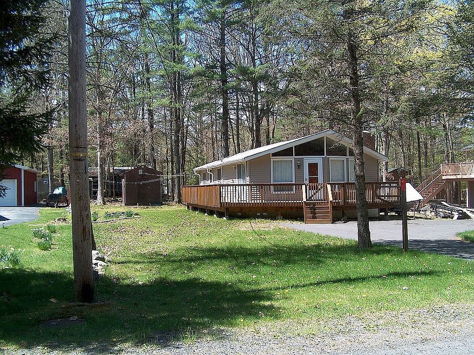 2nd image of 114 Yvonne Ln
