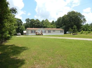 1722 Natural Bridge Rd, Waynesboro, TN 38485
