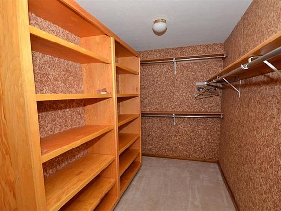 5th image of 51411 Harrington Dr