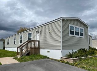 6203 Deptford Ct, Liverpool, NY 13090