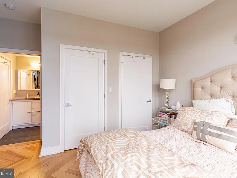 1345 K St SE #407 — Photo 13