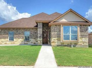 12626 Course View Dr, San Antonio, TX 78221