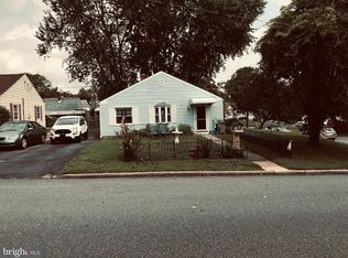 25 Norman St, Aston, PA 19014