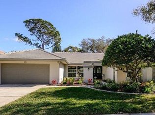 138 Woodcreek Dr E, Safety Harbor, FL 34695
