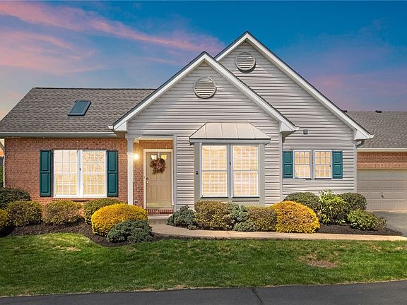 3rd image of 6113 Caledonia Ct