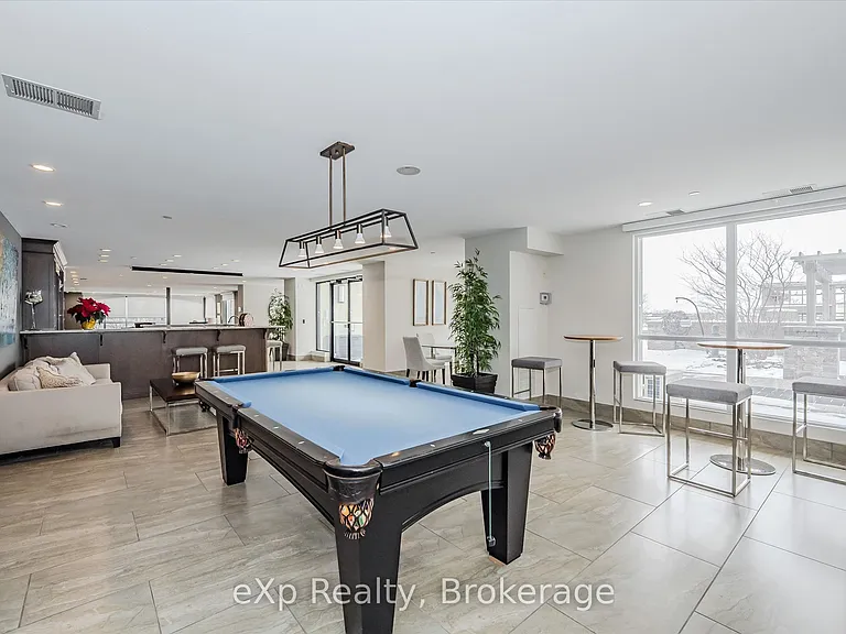 160 Macdonell St #308 — Photo 39