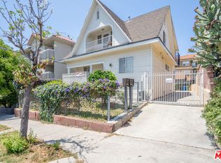 2963 San Marino St, Los Angeles, CA 90006