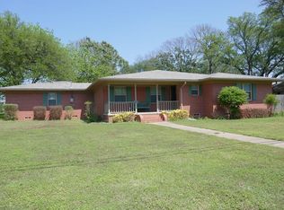 1121 S Palestine St, Athens, TX 75751