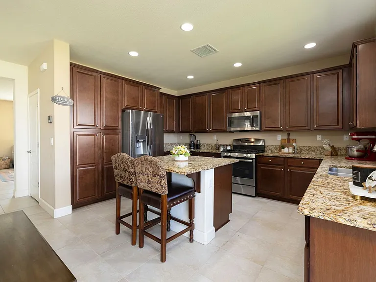 10687 Walton Park Dr — Photo 7