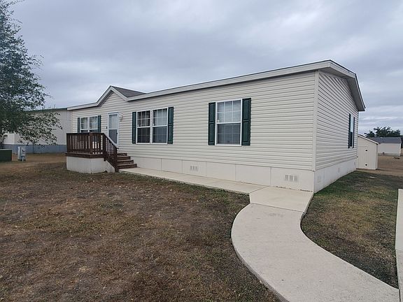 2nd image of 526 Harvest Moon Pkwy #121