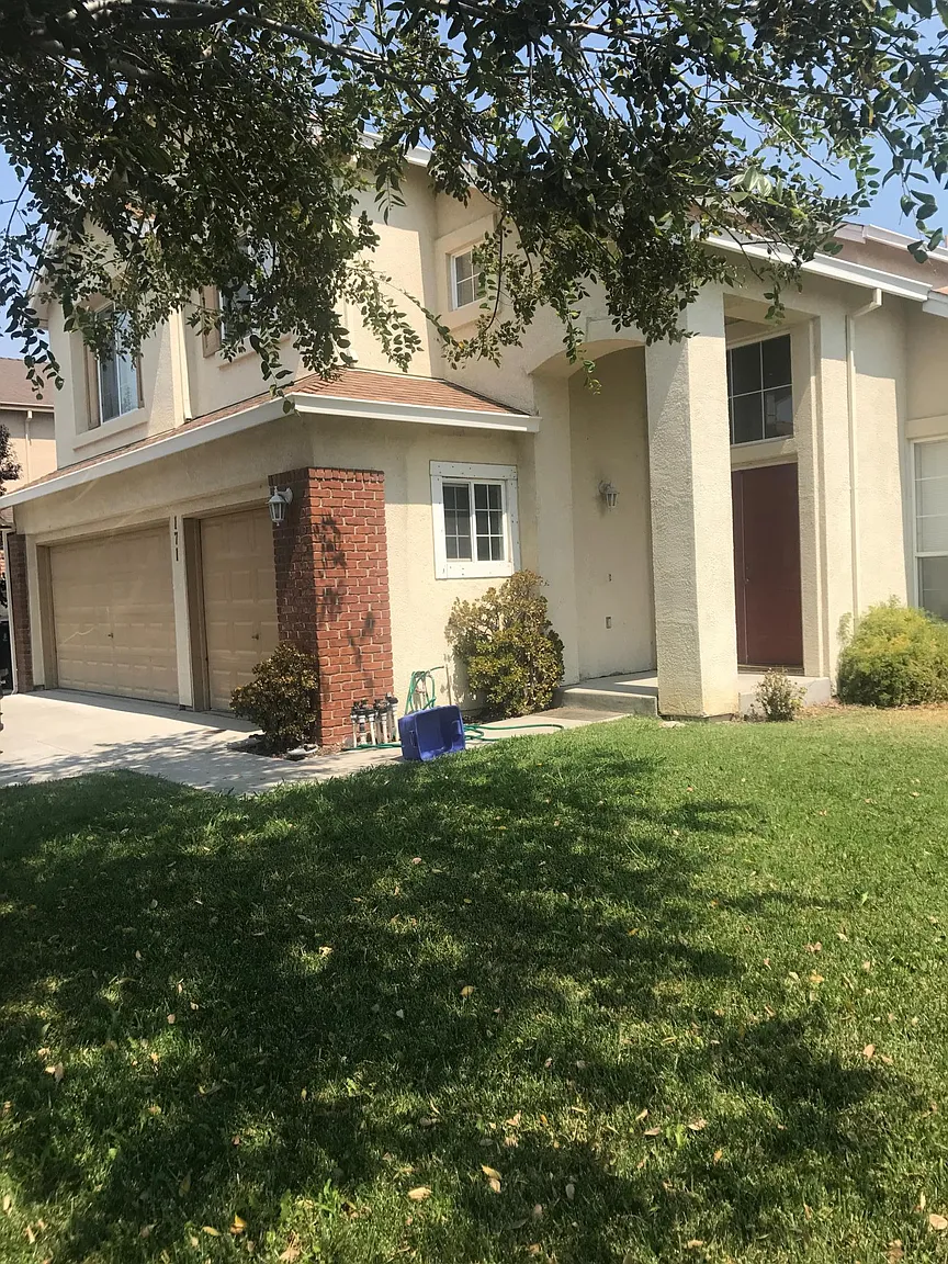 171 De Bord Dr photo 1