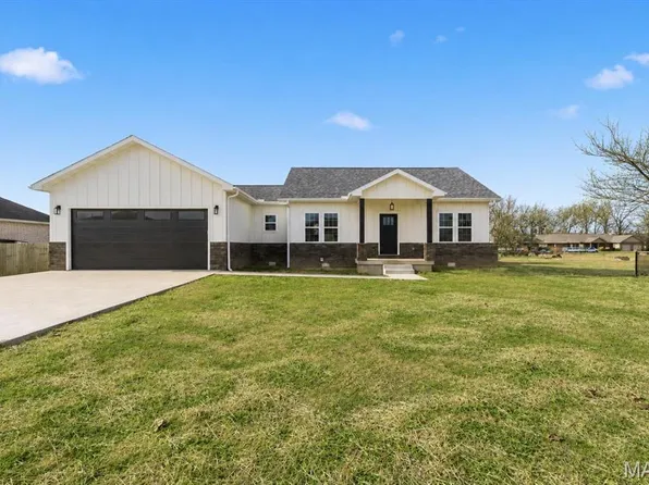 2707 M Mayfield Dr, Mountain Grove, MO 65711