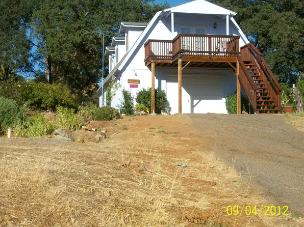 6653 Garner Pl, Valley Springs, CA 95252