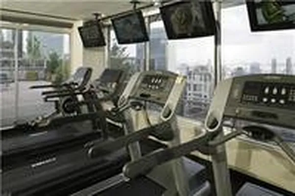 Rented by Metropolis Real Estate of Manhattan | media 19