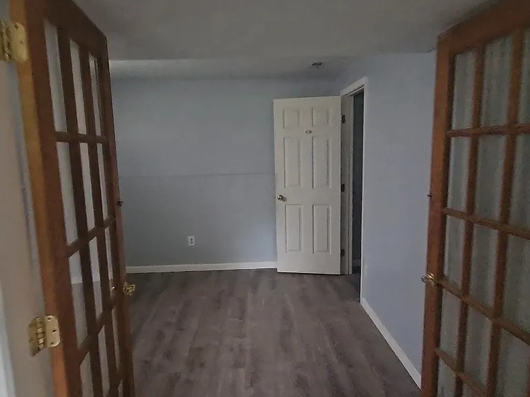 3977 Hunters Green Dr — Photo 8