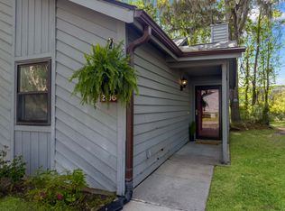 2196 Spoleto Ln, North Charleston, SC 29406