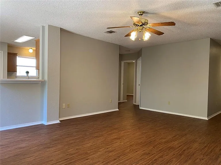 1707 Timberwood Dr — Photo 11