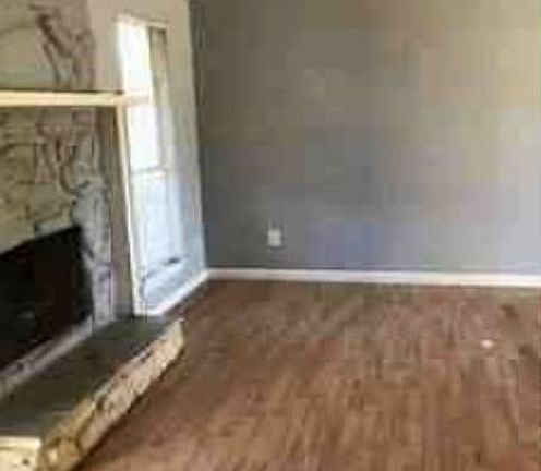 Additional Living Room