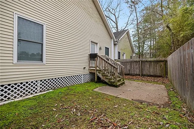 324 Fountains Park Blvd — Photo 9