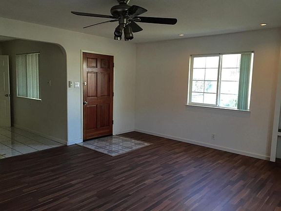 3rd image of 1848 Enesco Ave