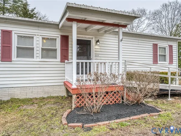 17106 Swift Bluff Ct S, South Chesterfield, VA 23834