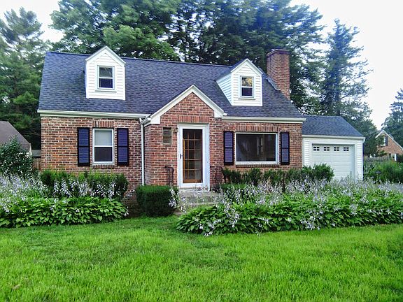 529 Amherst Rd., Granby