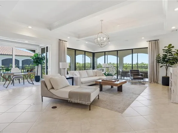 2543 Marquesa Royale LN #4-302, NAPLES, FL 34109