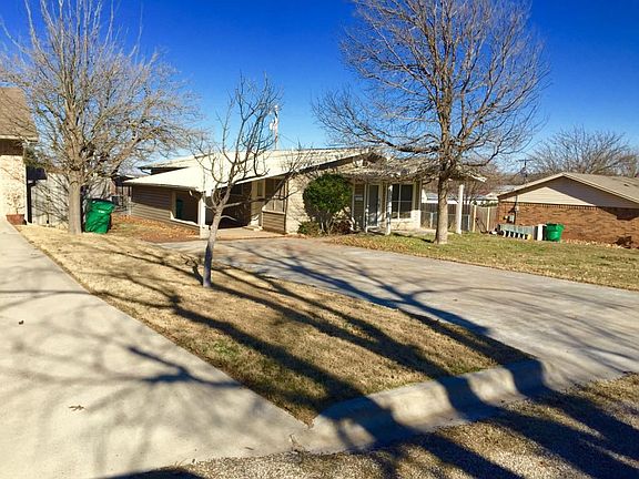 5th image of 211 Jordan Dr