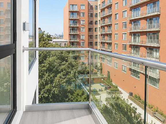 2nd image of 475 Herkimer St #4R