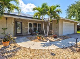 119 63rd St NW, Bradenton, FL 34209