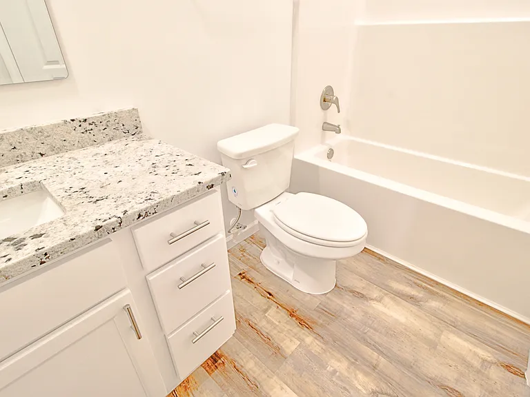 89 Horse Creek Rd NE #B-1 — Photo 10