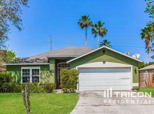 716 Lake Geneva Dr, Saint Augustine, FL 32092
