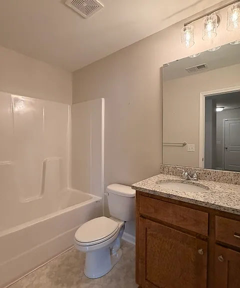 660 Constitution Dr — Photo 24