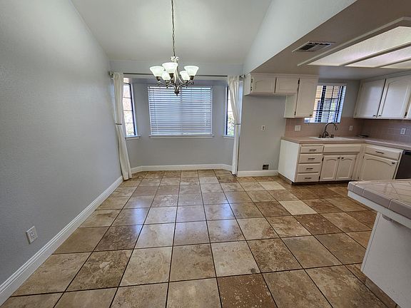 4th image of 2101 E Shea Dr